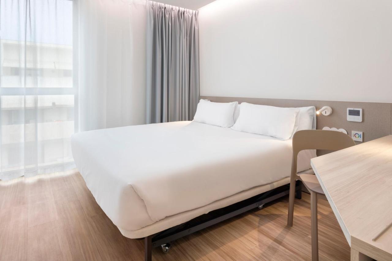 B&B Hotel Santo Tirso Bagian luar foto