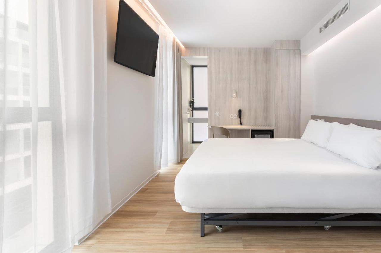 B&B Hotel Santo Tirso Bagian luar foto