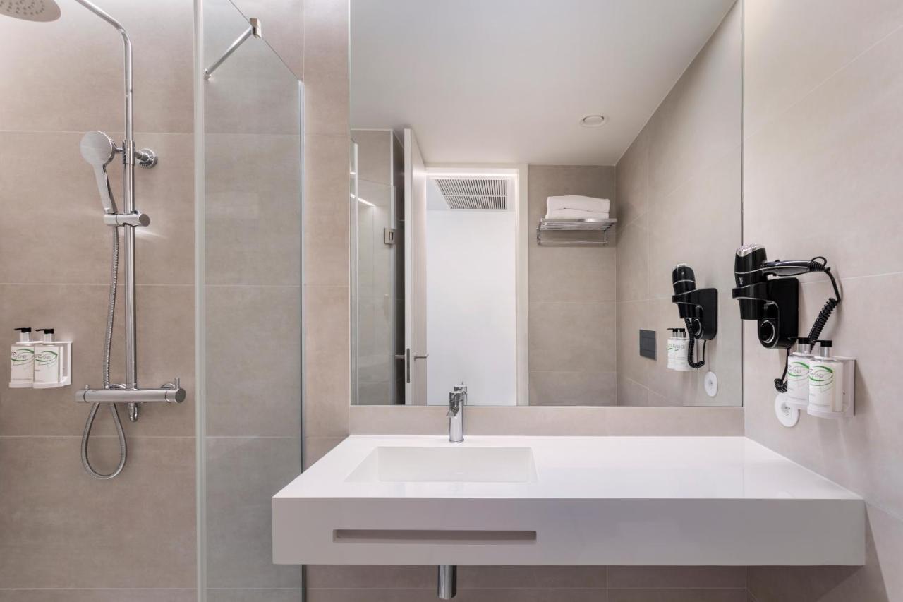 B&B Hotel Santo Tirso Bagian luar foto