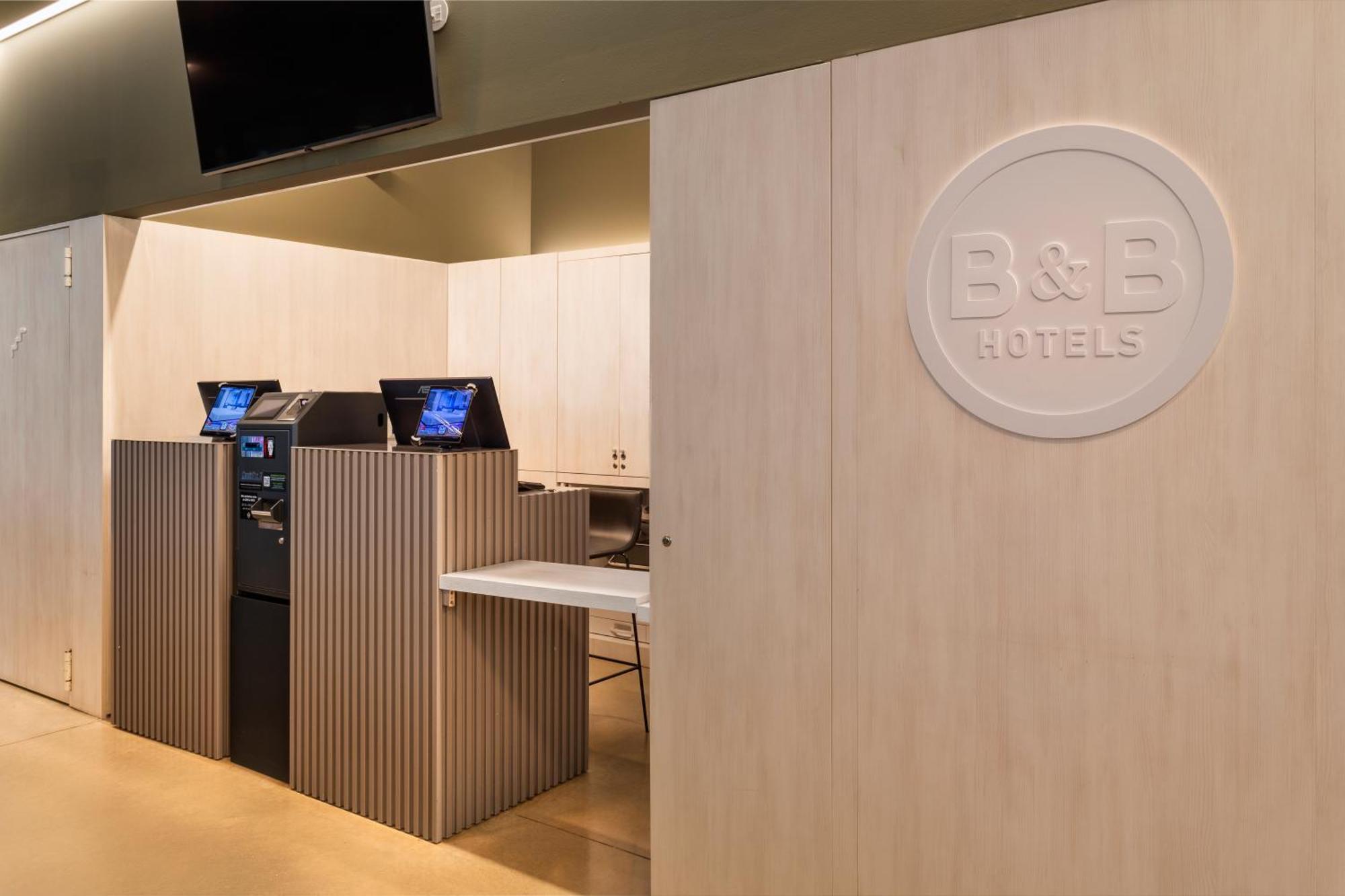 B&B Hotel Santo Tirso Bagian luar foto